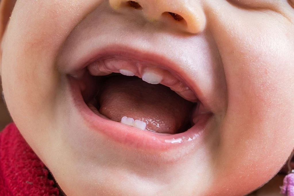 How does chamomile tea help teething babies